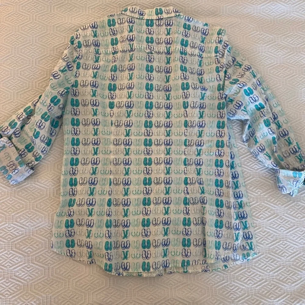 Talbots flip flop button down top - Picture 4 of 5